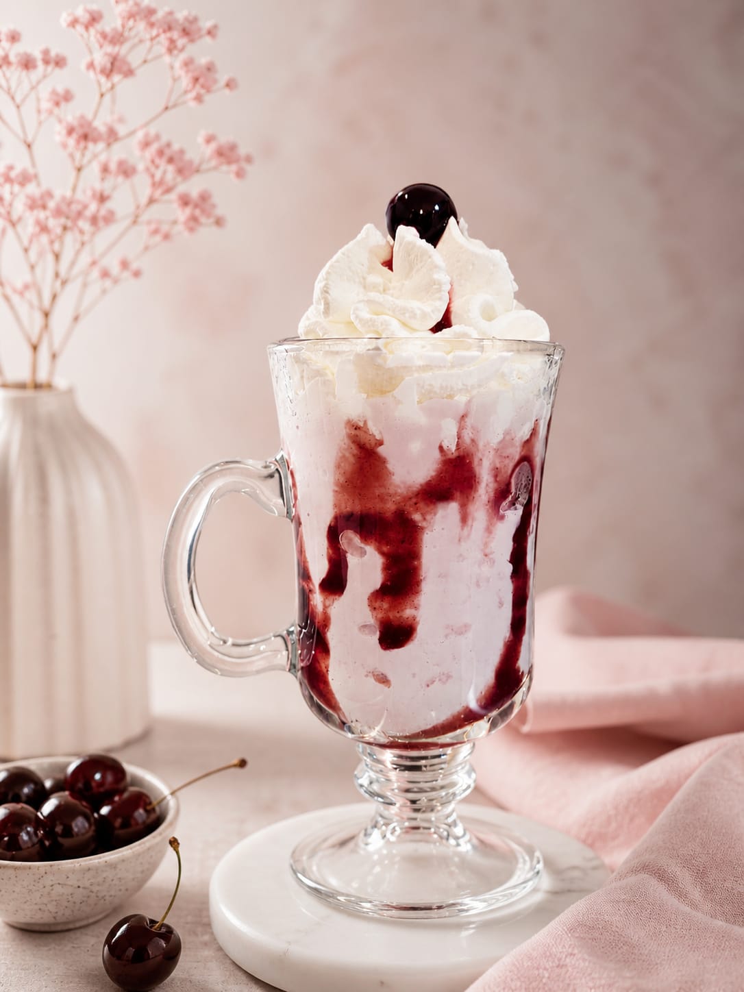 Frappe Amarenas